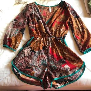 CLASSIC PRINT ROMPER - S/M - 3/4 sleeve
